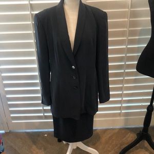 Dana Buchman grey silk suit. Great basic.